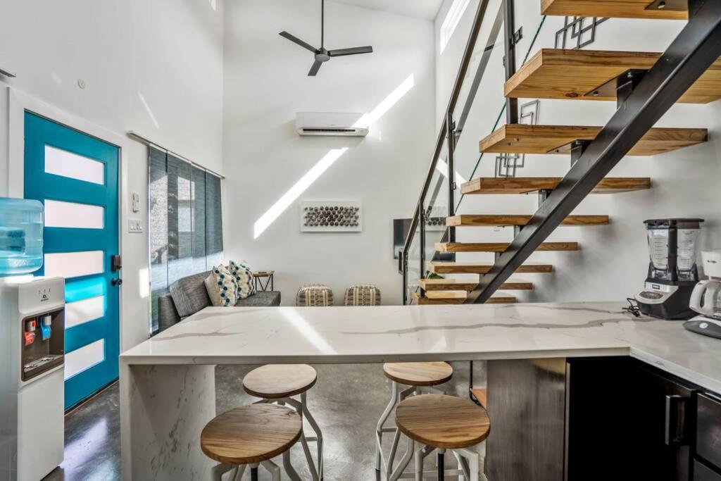 Quantum Tiny Loft At East End Revitalized Houston Exteriér fotografie